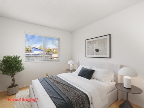 205-1531 Merklin Street, White Rock, BC 