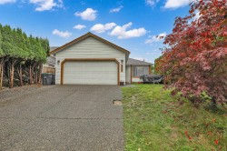 9667 151b Street  Surrey, BC V3R 9W7