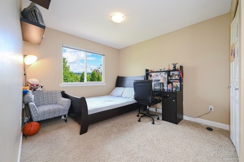 6640 206 Street, Langley, BC 