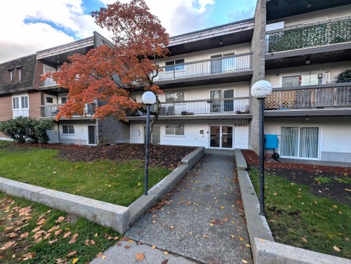 303-33850 Fern Street  Abbotsford, BC V2S 6C3