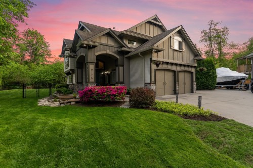 9773 208 Street  Langley, BC V1M 3Y3