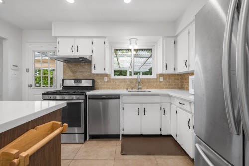 10996 82 Avenue, Delta, BC 