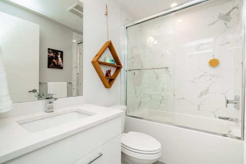 107-20175 53 Avenue, Langley, BC 