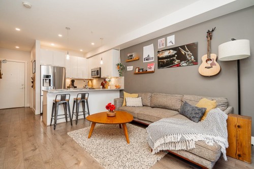 107-20175 53 Avenue, Langley, BC 