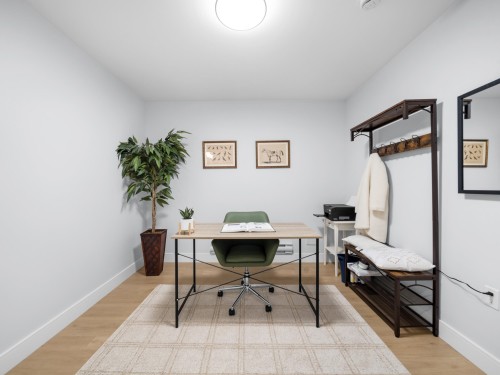 8-9688 182A Street, Surrey, BC 