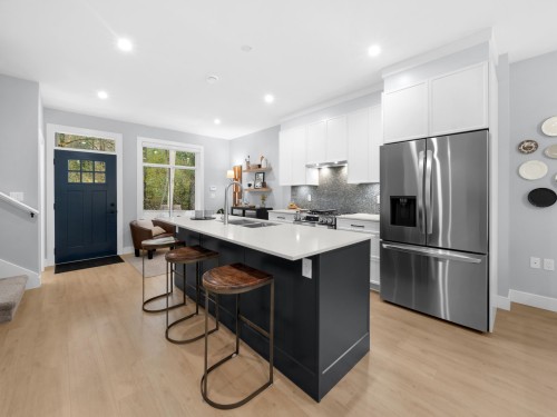 8-9688 182A Street, Surrey, BC 