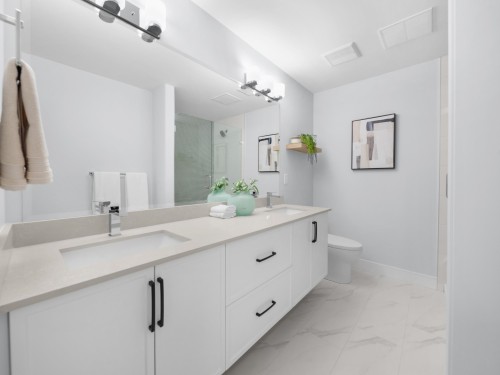 8-9688 182A Street, Surrey, BC 