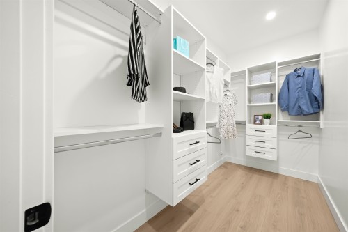 16178 78 Avenue, Surrey, BC 