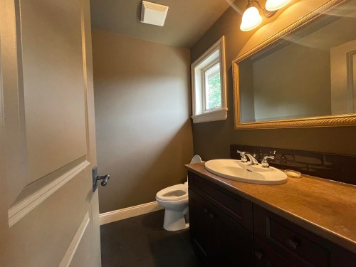 16045 30 Ave, Surrey, BC 