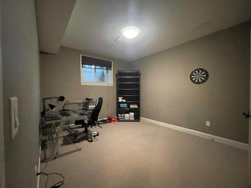 16045 30 Ave, Surrey, BC 