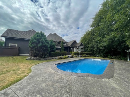 16045 30 Ave, Surrey, BC 