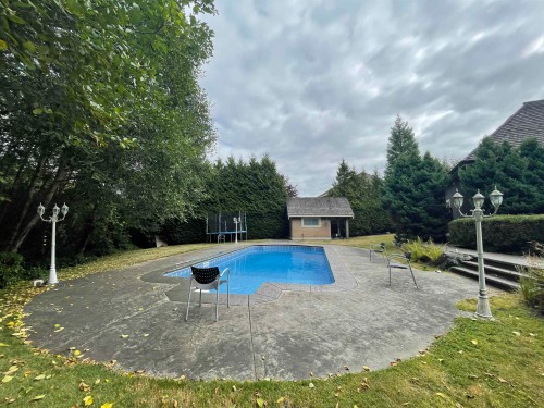 16045 30 Ave, Surrey, BC 