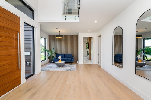 15911 Cliff Avenue, White Rock, BC 