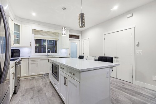 102-15170 60 Avenue, Surrey, BC 