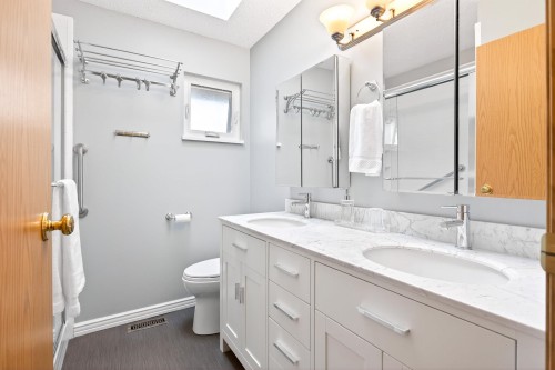 11570 71St Avenue, Delta, BC 