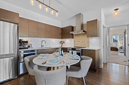 406-5811 177B Street, Surrey, BC 