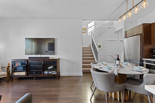 406-5811 177B Street, Surrey, BC 