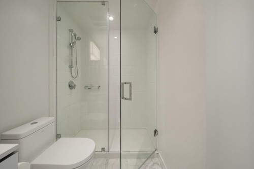 3705-13438 Central Avenue, Surrey, BC 