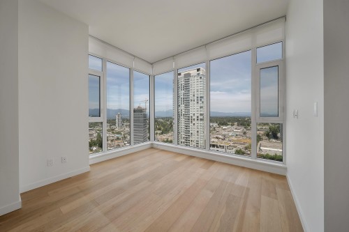 3705-13438 Central Avenue, Surrey, BC 