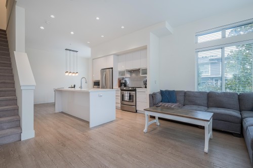 51-7811 209 Street, Langley, BC 