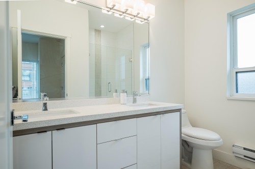 51-7811 209 Street, Langley, BC 