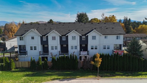 8-2360 Crescent Way, Abbotsford, BC 