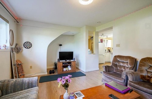 15084 86A Avenue, Surrey, BC 