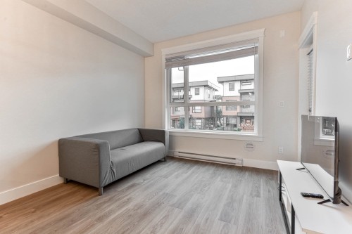 207-20926 83 Avenue, Langley, BC 