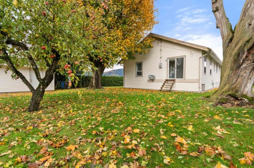 39965 No. 5 Road, Abbotsford, BC 