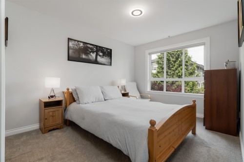 305-20750 Duncan Way, Langley, BC 