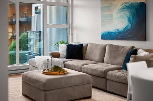 413-14855 Thrift Avenue, White Rock, BC 