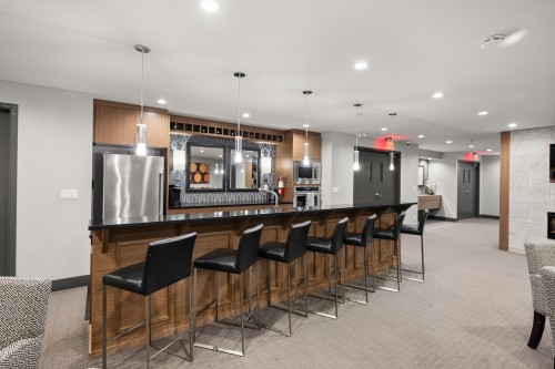 413-14855 Thrift Avenue, White Rock, BC 