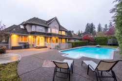 2122 138 Street  Surrey, BC V4A 9V6