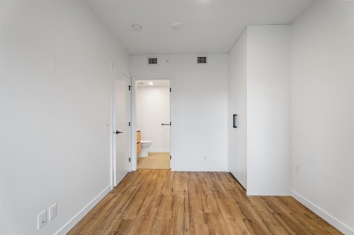 1409-10448 University Drive, Surrey, BC 