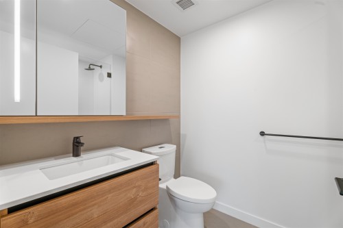 1409-10448 University Drive, Surrey, BC 