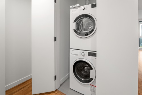 1409-10448 University Drive, Surrey, BC 