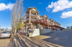 140-5660 201a Street  Langley, BC V3A 0B4