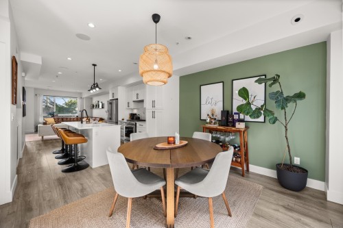 5-19624 56 Avenue  Langley, BC V3A 3X6