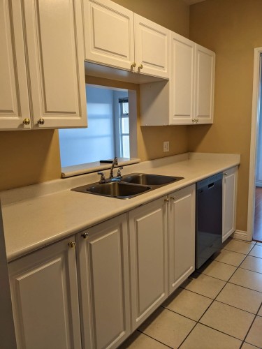 1505-9830 Whalley Boulevard, Surrey, BC 