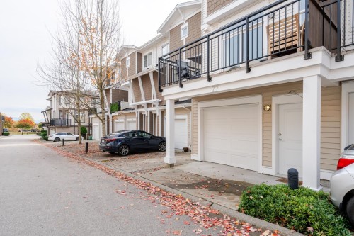 77-19433 68 Avenue, Surrey, BC 