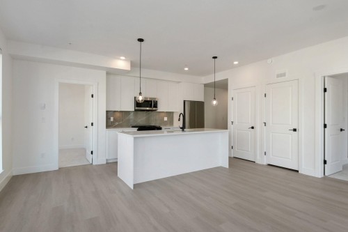 310-3465 146A Street, Surrey, BC 