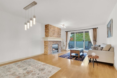 209-20145 55a Avenue  Langley, BC V3A 8L6