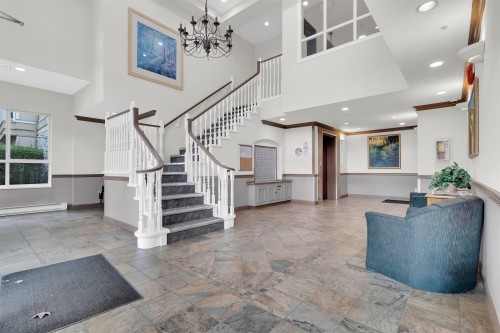 209-20145 55A Avenue, Langley, BC 