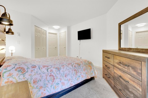 209-20145 55A Avenue, Langley, BC 