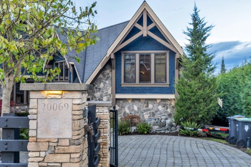20069 2 Avenue, Langley, BC 