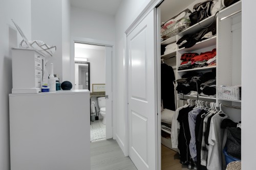 204-13897 Fraser Highway, Surrey, BC 