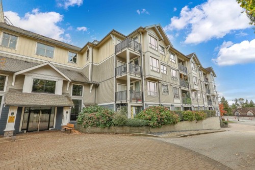 204-13897 Fraser Highway, Surrey, BC 