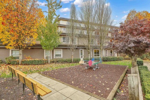 204-13897 Fraser Highway, Surrey, BC 