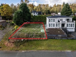 LT.2-9269 163 Street  Surrey, BC V4N 3C9