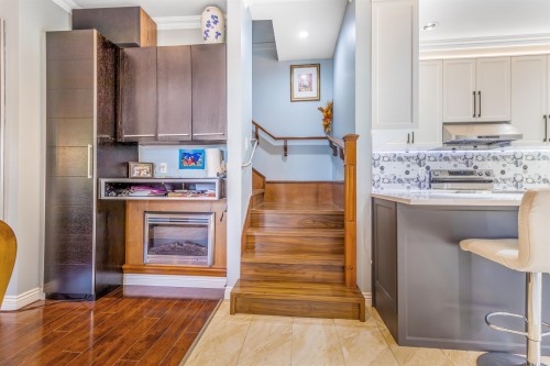 9347 122 Street, Surrey, BC 